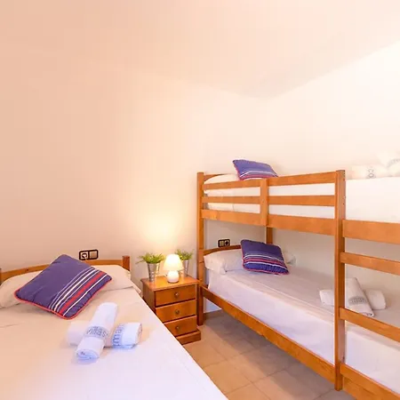 Guzman - Matisse Villa *